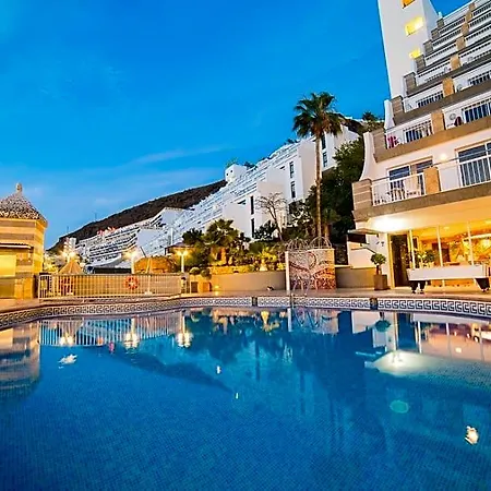 Hotel Cala Nova 3*